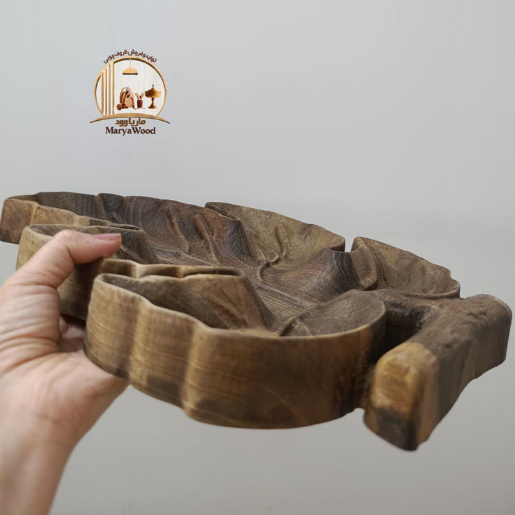 اردورخوری چوبی سه بعدی طرح برگ ضخیم از چوب گردو کدm95
