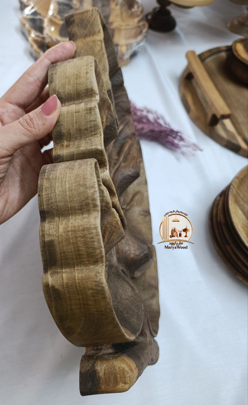 اردورخوری چوبی سه بعدی طرح برگ ضخیم از چوب گردو کدm95